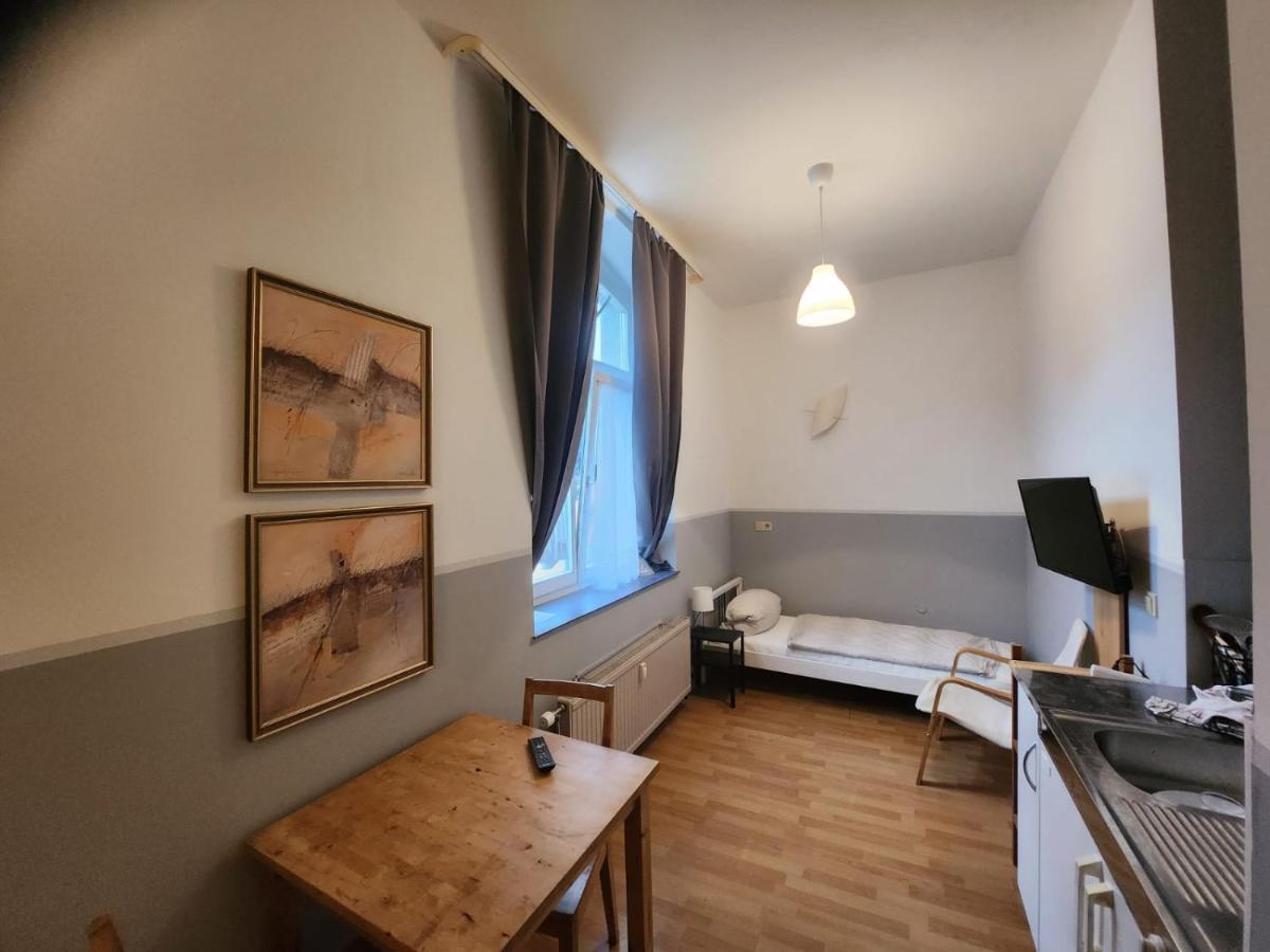 Studio-Apartments & Moeblierte Wohnungen Fuer Monteure Zentral In Mülheim an der Ruhr Zewnętrze zdjęcie