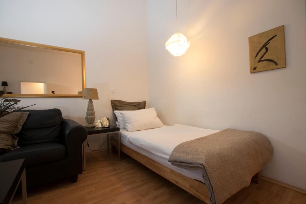 Studio-Apartments & Moeblierte Wohnungen Fuer Monteure Zentral In Mülheim an der Ruhr Zewnętrze zdjęcie
